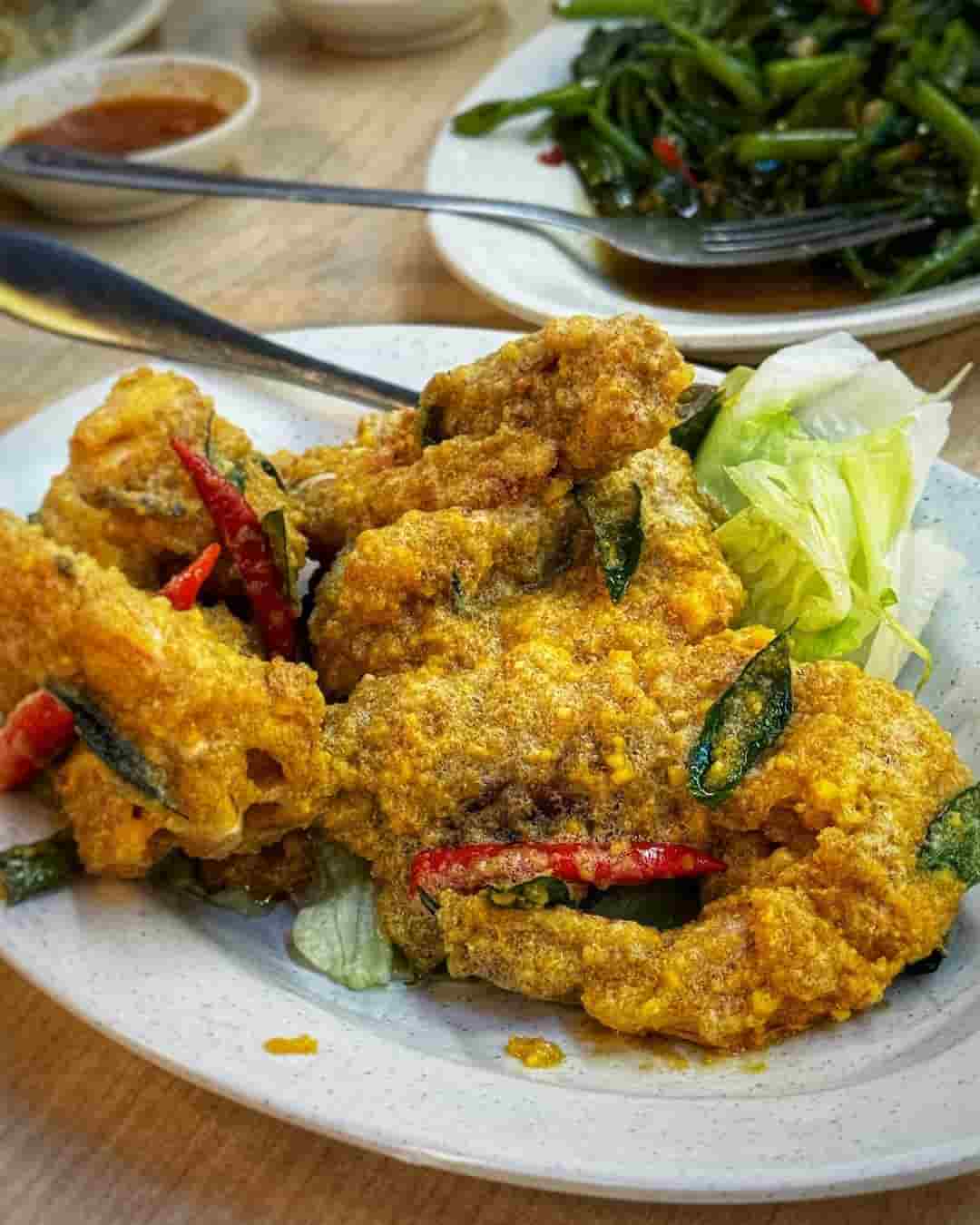 Hong Kong Street Family Restaurant Singapore